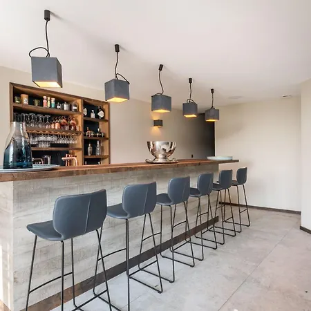 Les Voutes - Beautiful With Swimming Pool Villa *